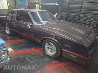1987 Chevrolet Monte Carlo Sport SS - miniatura 4