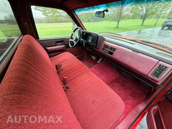 1988 Chevrolet C2500 - miniatura 8