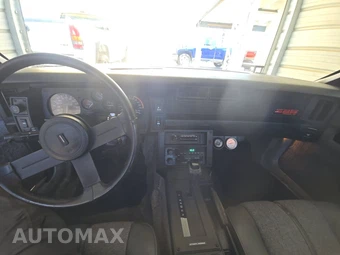 1988 Chevrolet Camaro IROC Z Coupe - miniatura 11