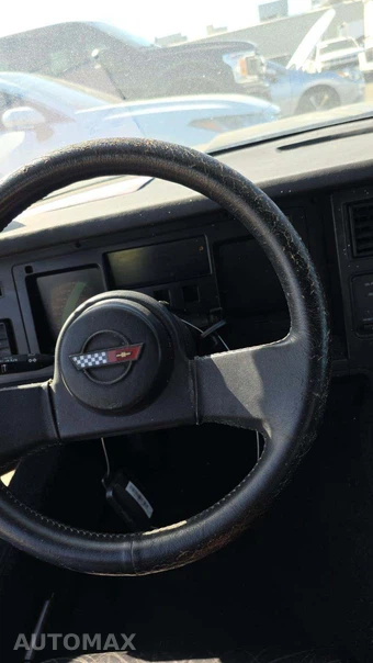 1988 Chevrolet Corvette Convertible – miniatura 30