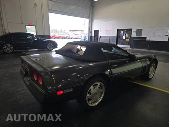1988 Chevrolet Corvette Convertible – miniatura 4