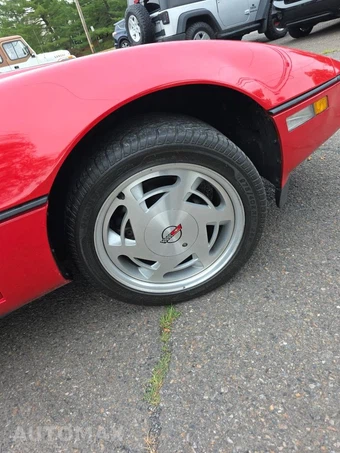 1988 Chevrolet Corvette Convertible – miniatura 16