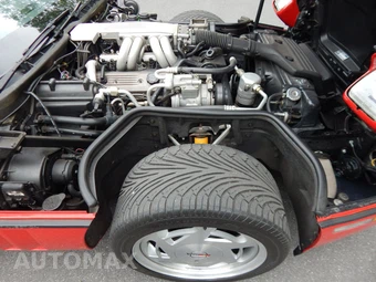 1988 Chevrolet Corvette Convertible – miniatura 31