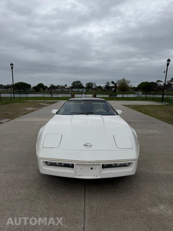 1988 Chevrolet Corvette Coupe - miniatura 2