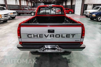 1988 Chevrolet K2500 - miniatura 4