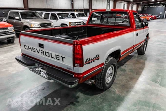 1988 Chevrolet K2500 - miniatura 5
