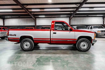 1988 Chevrolet K2500 - miniatura 6