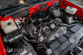 1988 Chevrolet K2500 - miniatura 9