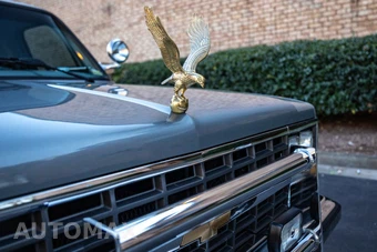 1988 Chevrolet Suburban - miniatura 11