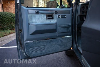 1988 Chevrolet Suburban - miniatura 23