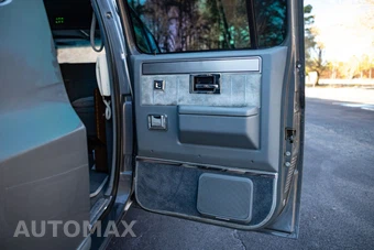 1988 Chevrolet Suburban - miniatura 25