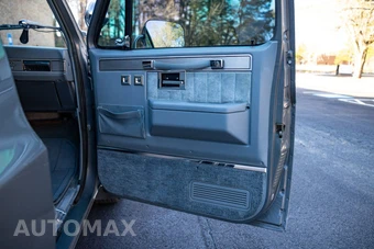 1988 Chevrolet Suburban - miniatura 26