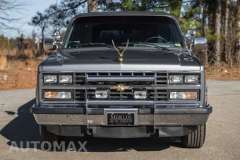 1988 Chevrolet Suburban - miniatura 4