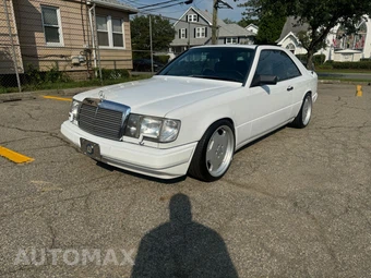 1988 Mercedes-Benz 300 CE Coupe - miniatura 1