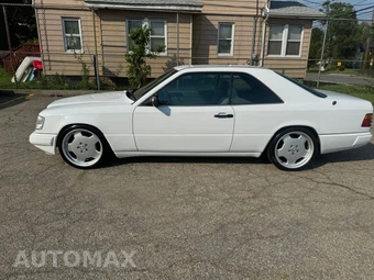 1988 Mercedes-Benz 300 CE Coupe - miniatura 2