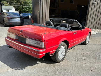 1989 Cadillac Allante - miniatura 3