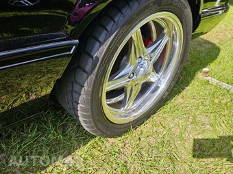 1989 Ford Mustang LX Sport - miniatura 14