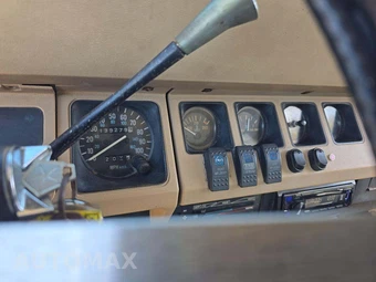 1989 Jeep Wrangler – miniatura 9