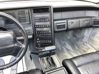 1990 Cadillac Allante Base - miniatura 15