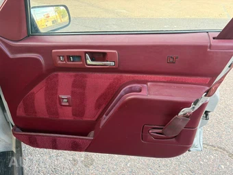 1990 Chevrolet Corsica Base - miniatura 17