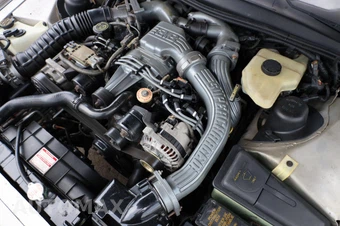 1990 Ford Thunderbird Super - miniatura 8