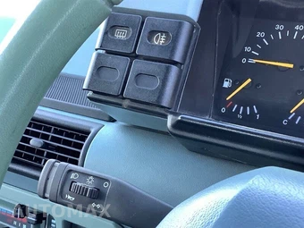 1990 Land Rover Discovery Base - miniatura 19