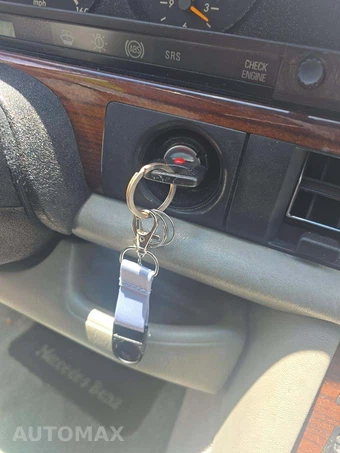 1990 Mercedes-Benz 300 SE Sedan - miniatura 8