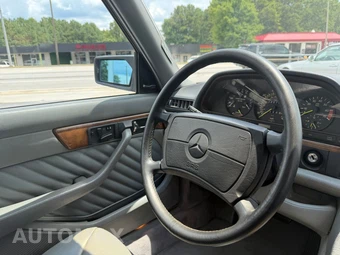 1990 Mercedes-Benz 560 SEL Sedan - miniatura 19