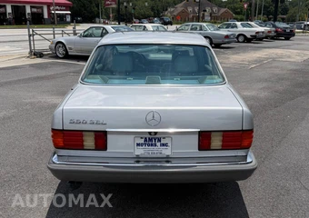 1990 Mercedes-Benz 560 SEL Sedan - miniatura 3