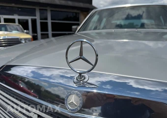 1990 Mercedes-Benz 560 SEL Sedan - miniatura 9