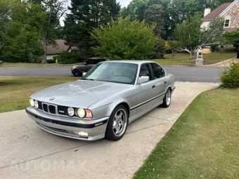 1991 BMW M5 Sedan - samochód z USA z aukcji Manheim, oferta Kup Teraz w AUTOMAX