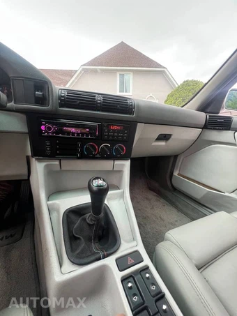 1991 BMW M5 Sedan - miniatura 10