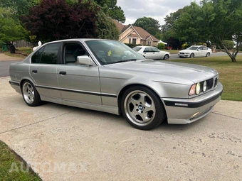 1991 BMW M5 Sedan - miniatura 3