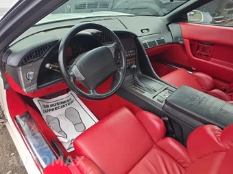 1991 Chevrolet Corvette Convertible – miniatura 14