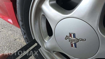 1991 Ford Mustang GT Convertible – miniatura 37