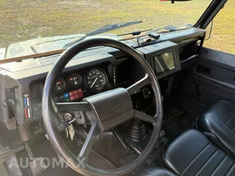 1991 Land Rover Defender 90 - miniatura 12