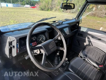 1991 Land Rover Defender 90 - miniatura 18