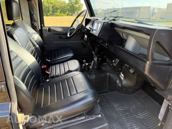1991 Land Rover Defender 90 - miniatura 8