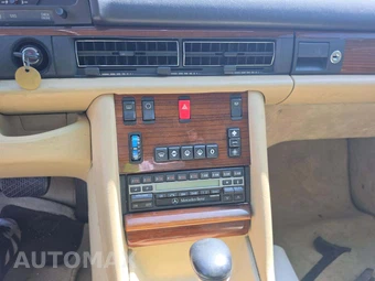1991 Mercedes-Benz 300 SE Sedan - miniatura 10