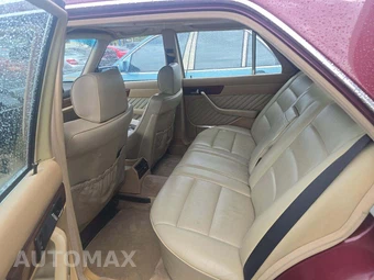 1991 Mercedes-Benz 300 SE Sedan - miniatura 13