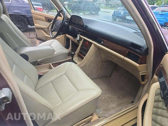1991 Mercedes-Benz 300 SE Sedan - miniatura 18