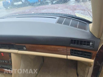 1991 Mercedes-Benz 300 SE Sedan - miniatura 19