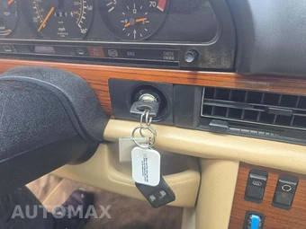 1991 Mercedes-Benz 300 SE Sedan - miniatura 8