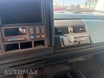 1992 Chevrolet K1500 Blazer Sport - miniatura 7