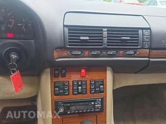 1992 Mercedes-Benz 400 SE – miniatura 9