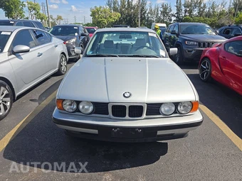 1993 BMW 5 Series Sedan 525i - miniatura 2