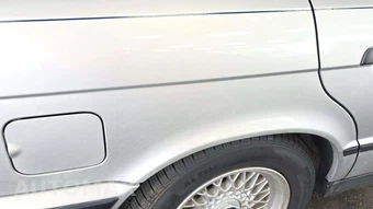 1993 BMW 5 Series Sedan 525i - miniatura 27