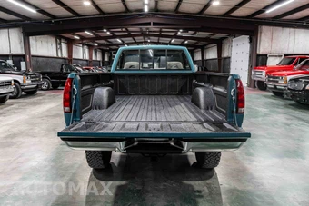 1993 Chevrolet K2500 Regular Cab Long Bed - miniatura 18