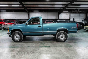 1993 Chevrolet K2500 Regular Cab Long Bed - miniatura 2