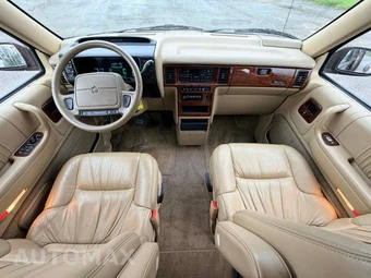 1993 Chrysler Town & Country - miniatura 10